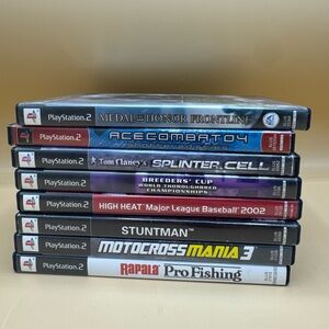 Sony PlayStation 2 Lot Of 8 games - discs in fantastic shape - video games